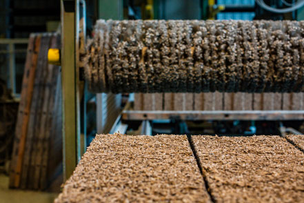 Produktion Hanfsteine Eyrs, Südtirol