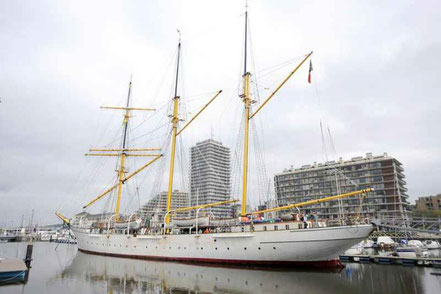 Visitez le dernier bateau 3 mats de la marine belge à Ostende