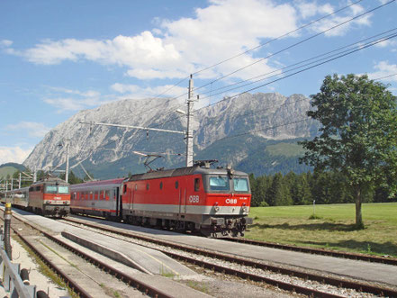 ÖBB 1142 656-6 + 1144 208-9 Bad Mitterndorf 12.07.2011 © MAG