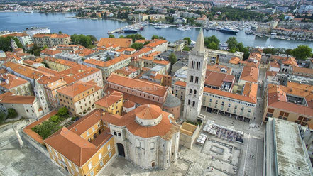 Fürstlich speisen in Zadar, das Fisch & Gourmet Restaurant Kastel im Relais & Chateau Hotel Bastion in historischer Lage an den Wehrmauern eines mittelalterlichen Kastells aus dem 13. Jahrhundert