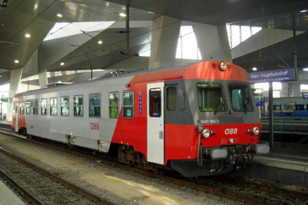 ÖBB 5047 005-3 Wien Hbf. nach Marchegg 28.06.2015 © MAG Eisenbahnmagazin, Fotograf Michael Alexander Grandits