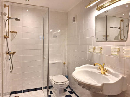 Ferienwohnung Felicitas - Badezimmer mit DU/WC © MAG Lifestyle Magazin