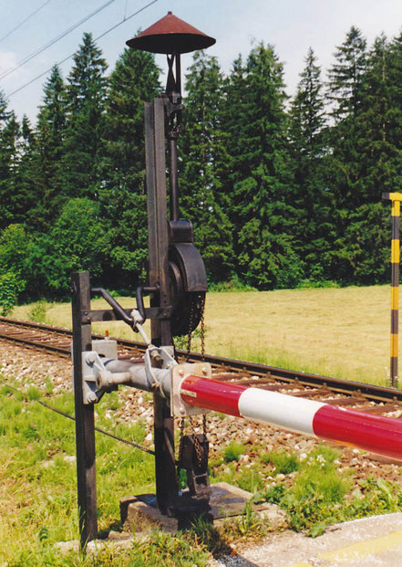 EK Bad Mitterndorf - Zauchen Schrankenanlage 18.06.1994 © MAG