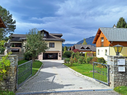 Bad Mitterndorf, Ferienwohnung Felicitas, Urlaub für 2 mit Hund mit Sauna und Garage im steirischen Salzkammergut