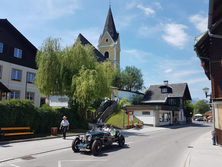 Urlaub & Events in Österreich, die schönsten Oldtimer in Bad Mitterndorf bei der Ennstal Classic im Salzkammergut