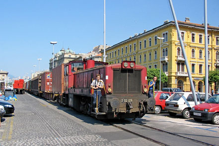 HŽ 2132 026 Rijeka Hafenbahn 29.05.2005 