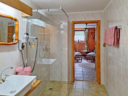 FEWO Felicitas Duschraum - Ruheraum & Sauna © MAG Lifestyle Magazin