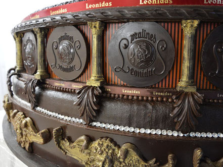 sculpture Leonidas en chocolat pour le salon du chocolat paris 2013