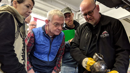 Erläuterungen beim Land Rover Defender Workshop I