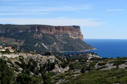 Bild: Blick auf Cap Canaille unten auf Cassis