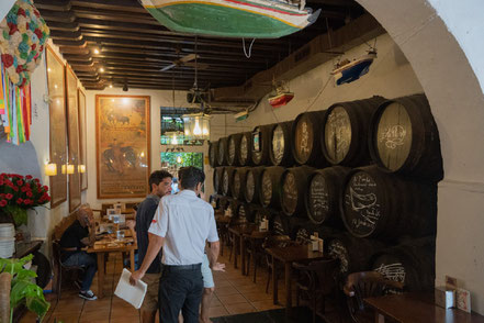 Bild: Bodega El Pimpi in Málaga, Spanien 