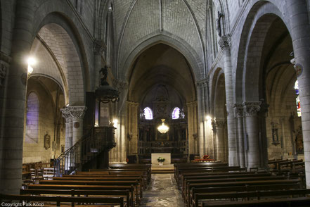 Bild: Blick in das Innere der Église Saint-Denis d’Amboise