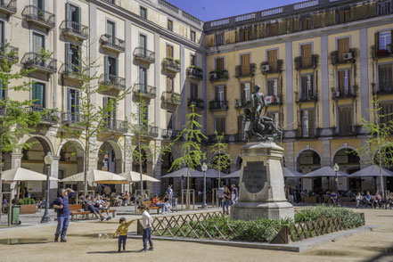 Bild: Plaça Indepèndecia de Girona