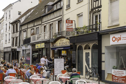 Bild: Fachwerkhäuser in der Rue Carnot in Vernon, Normandie 