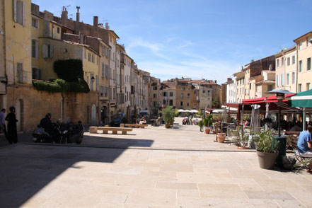 Bild: Place des Cardeurs, Aix-en-Provence