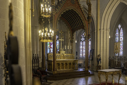 Bild: Alter Hochaltar in der Cathédrale Saint Corentin in Quimper