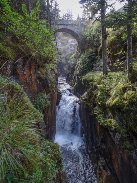 Bild: Wasserfälle am Pont d´Espagne 