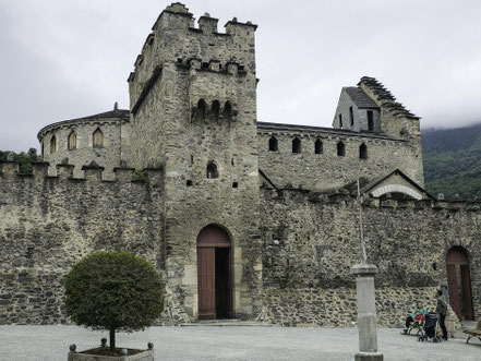 Bild: Église Saint-André in Luz-Saint-Sauveur