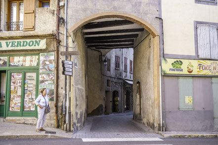 Bild:  Altstadt von Castellane