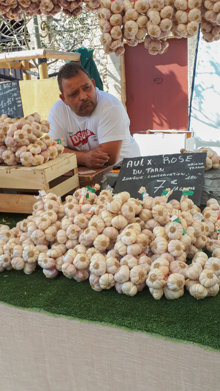 Bild: Markttag in Eygalières 