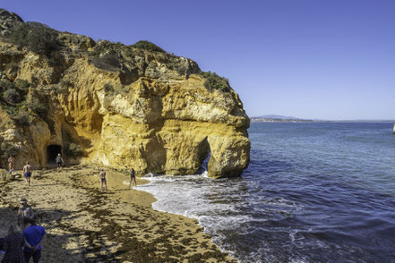 Bild: Praia do Camilo an der Felsenküste von Lagos an der Algarve