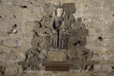 Bild: Marienheiligtum in der Krypta der Abbaye Saint-Michel-de-Cuxa