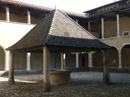 Bild: Monastère de Brou in Bourg-en-Bresse in Frankreich