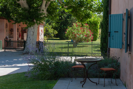 Bild: Le Mas des Grès, Hôtel de charme, Lagnes, Vaucluse  