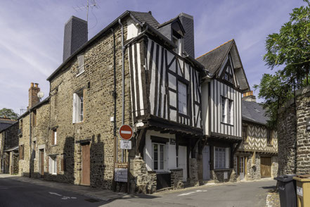 Bild: Fachwerkhäuser in der Rue du Nançon in Fougères