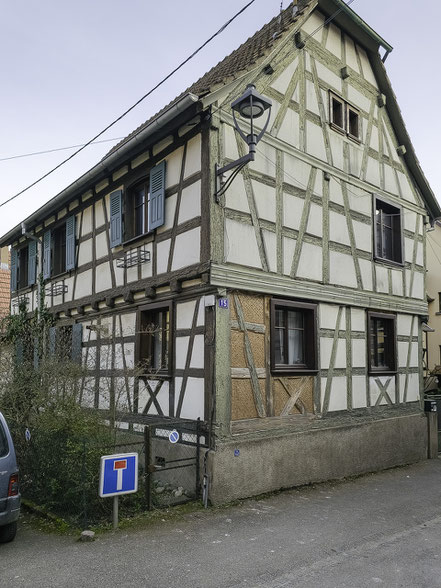  Bild: in den Straßen von Dambach-la-Ville