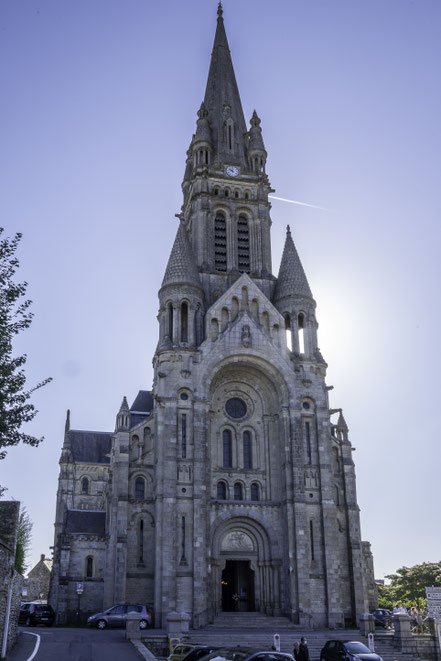 Bild: Église Saint-Martin in Vitré, Bretagne 