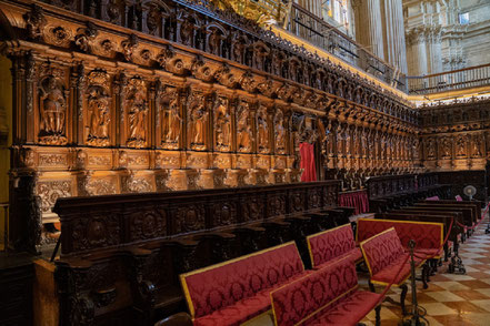 Bild: Das Chorgestühl in der Kathedrale "Catedral de la Encarnación" in Málaga 