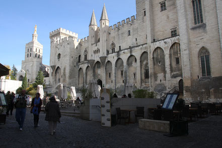 Bild: Avignon Papstpalast