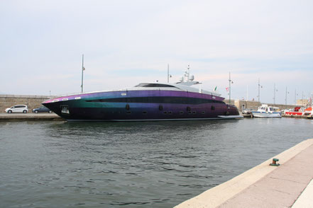 Bild: Yacht in Saint-Tropez