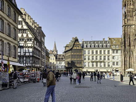 Bild: Place de la Cathédral in Strasbourg