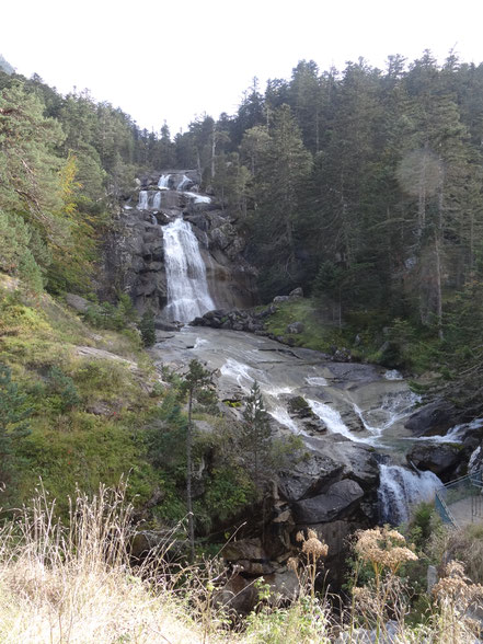 Bild: Wasserfälle am Pont d´Espagne