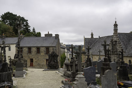 Bild: Friedhof mit Calvaire der Abbaye de Daoulas 