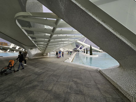 Bild: Hemisferic im Ciutat de les Arts i les Ciències in Valencia 
