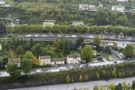 Bild: Stellplatz für Wohnmobile in Entrevaux