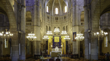 Bild: Église Saint-Martin in Vitré, Bretagne 