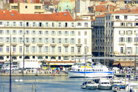 Bild: alter Hafen in Marseille