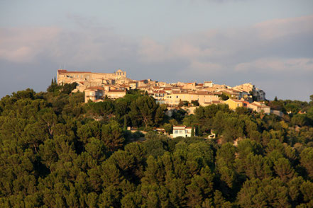 Bild: Blick auf La Castellet von La Cadière d´Azur