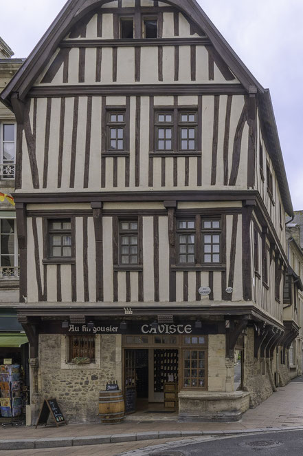 Bild: Fachwerkhaus in der Rue de Saint-Martin in Bayeux