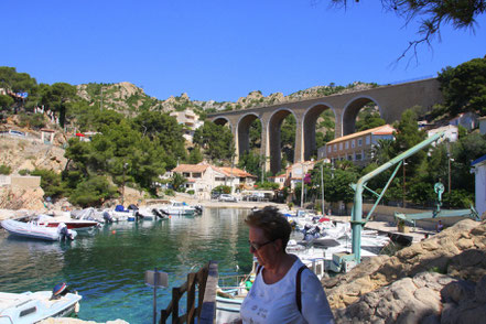 Bild: Petit Méjean mit Eisenbahnbrücke, Côte Bleu