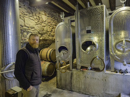 Bild: Im Keller des Bio-Weinguts André Carl & Fils in Dambach-la-Ville