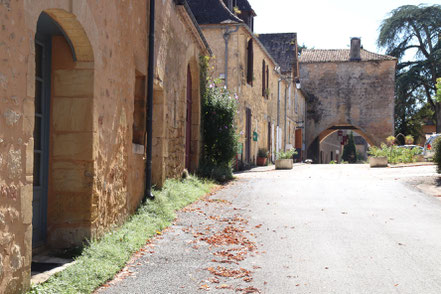 Bild: Bastide Molièrs im Pèrigord, Frankreich