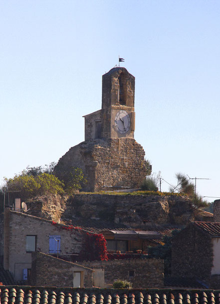 Bild: Wehrturm in Lourmarin