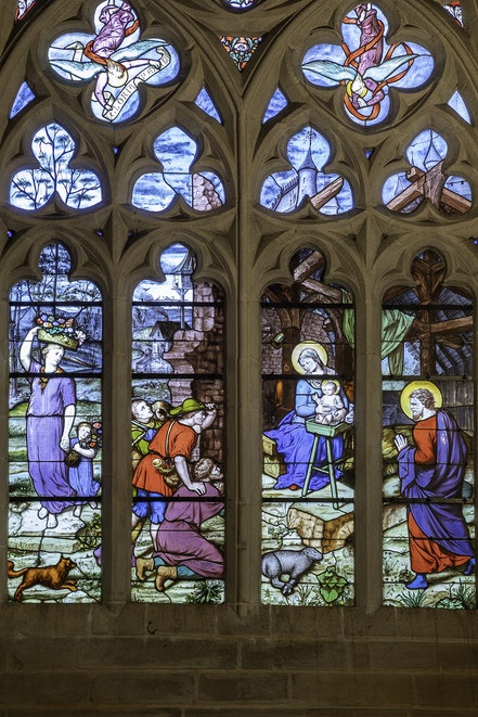 Bild: Buntglasfenster in der Cathédrale Saint-Corentin in Quimper 