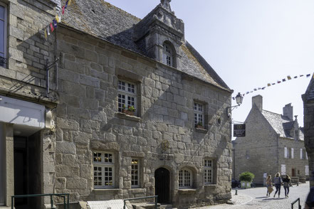 Bild: Rue l´Amiral-Réveillère in Roscoff in der Bretagne 