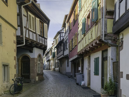 Bild: Blick in die Rue Neuve bei Spaziergang in Barr